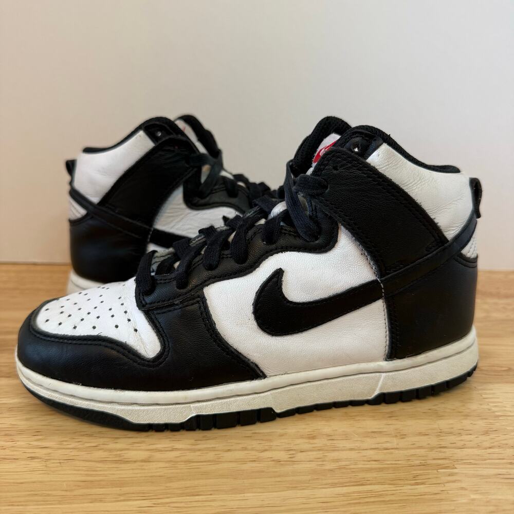 Nike Dunk High 'Black White' Sneakers Women’s Size 5 - DD1869-103 SB Retro - Picture 7 of 9